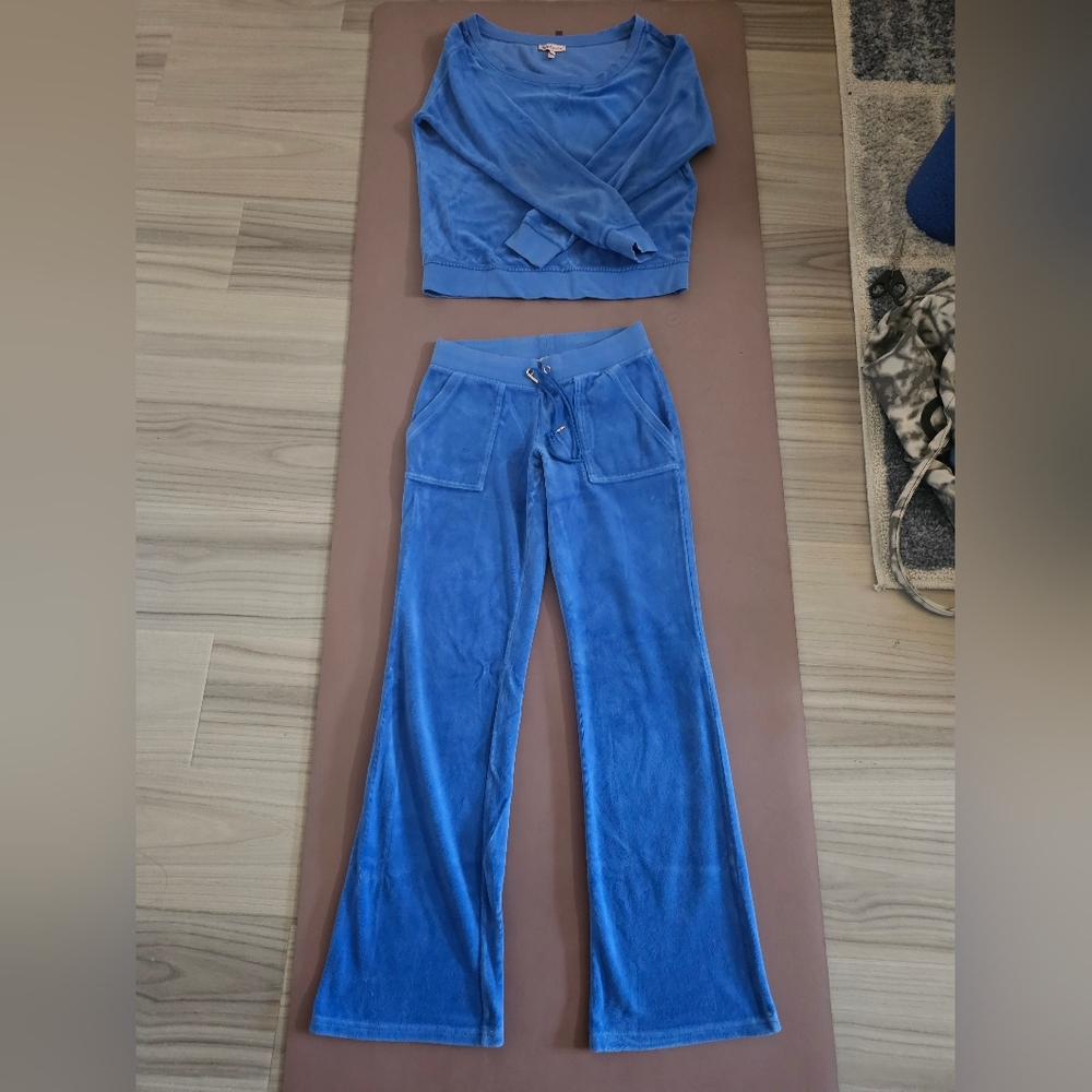 Pre-owned juicy couture velour set pants and top size XS